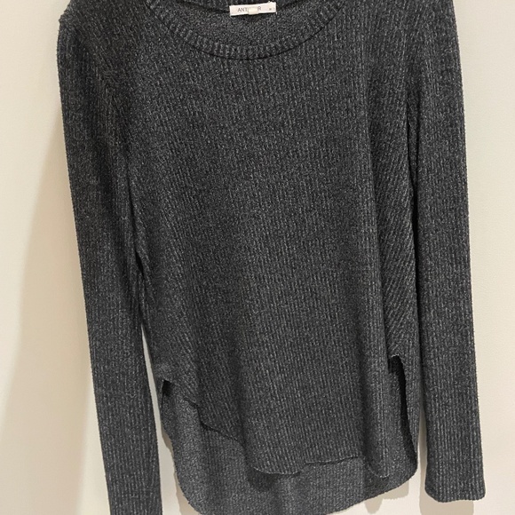 Long sleeve - Picture 2 of 3